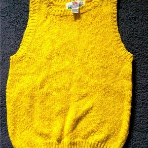 Woman’s pullover sweater